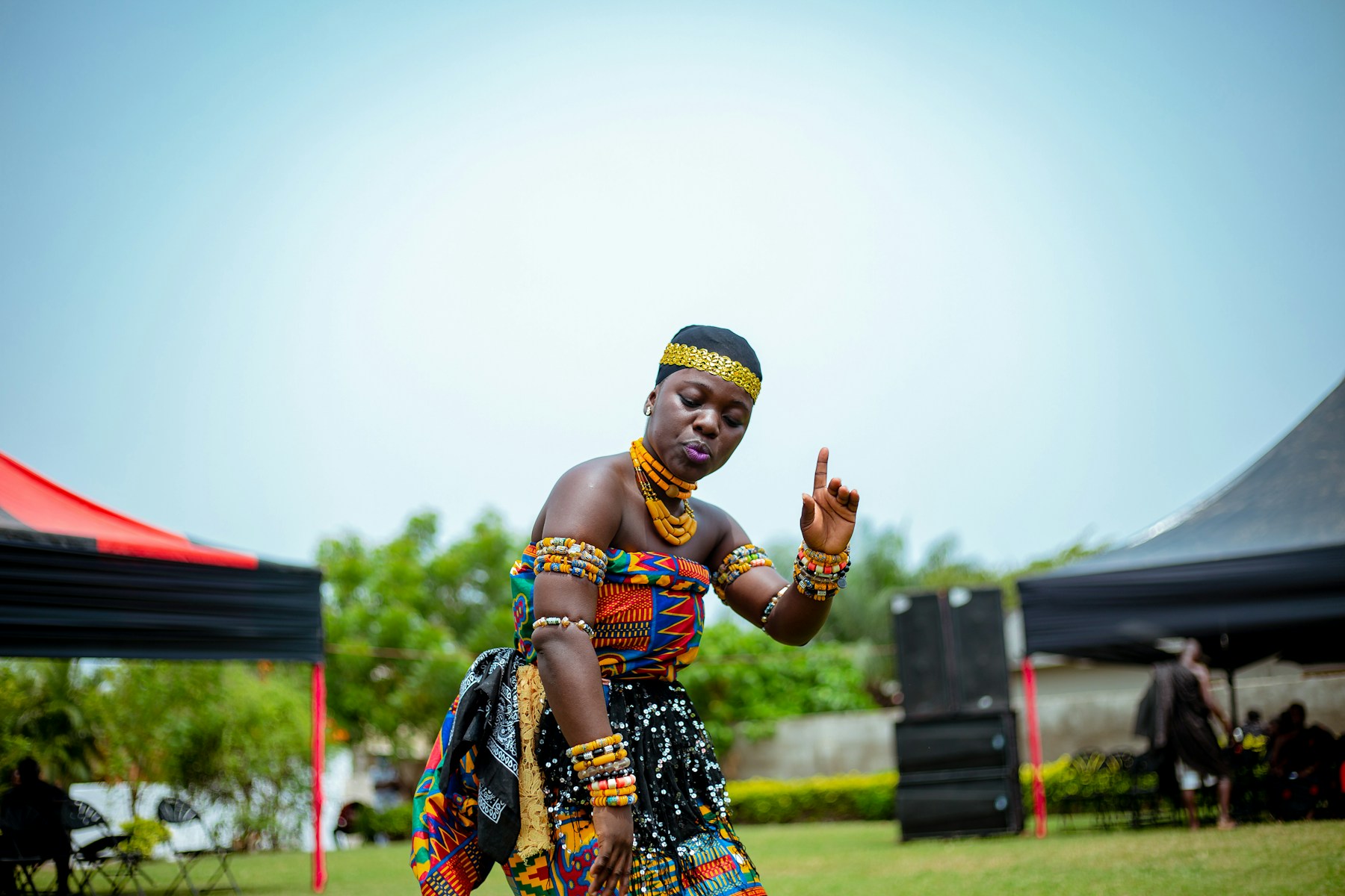 A vibrant Ghanaian cultural experience